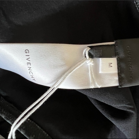 Givenchy 4G Logo-Print 2-Piece Bikini - Picture 13 of 13